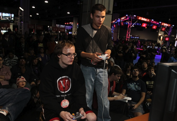 Top Brawl Players Cheat at an MLG Event, Ruined it for Everyone - Zelda  Dungeon