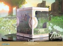 F4F BotW Link PVC (Exclusive Edition) - Official -27.jpg