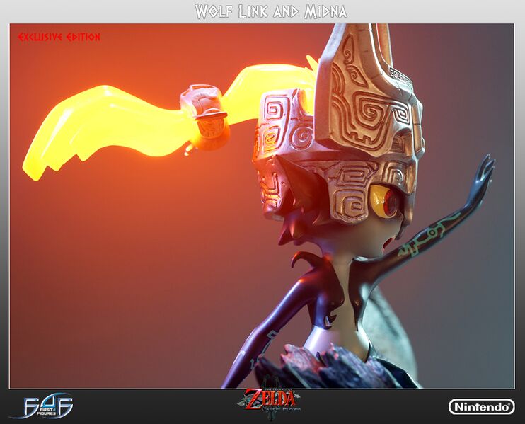 File:Wolf-Link-Midna-Exclusive-Statue-12.jpg