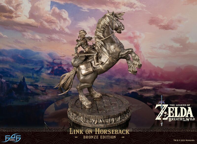 File:F4F Link on Horseback (Bronze Edition) -Official-09.jpg