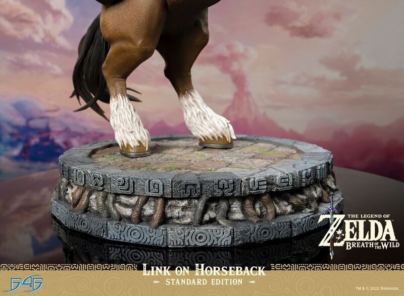 File:F4F Link on Horseback (Standard Edition) -Official-30.jpg