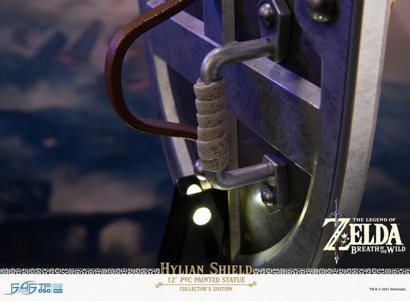 File:F4F BotW Hylian Shield PVC (Collector's Edition) - Official -18.jpg