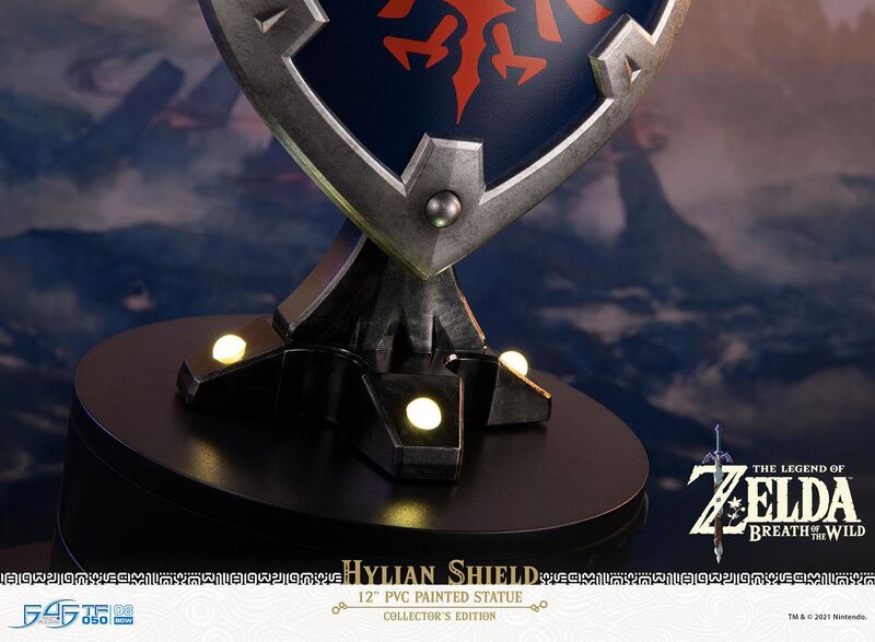 File:F4F BotW Hylian Shield PVC (Collector's Edition) - Official -30.jpg