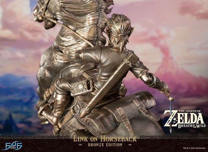 File:F4F Link on Horseback (Bronze Edition) -Official-26.jpg