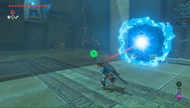 A Guardian Scout charging its stationary beam attack.