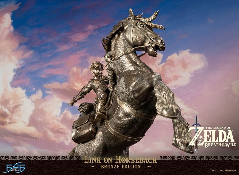 File:F4F Link on Horseback (Bronze Edition) -Official-29.jpg