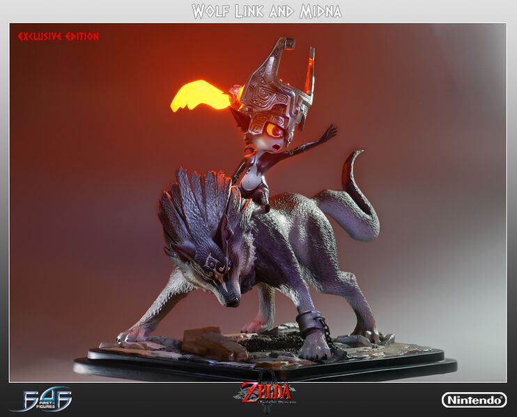 File:Wolf-Link-Midna-Exclusive-Statue-01.jpg
