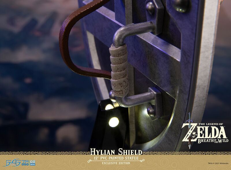 File:F4F BotW Hylian Shield PVC (Exclusive Edition) - Official -18.jpg