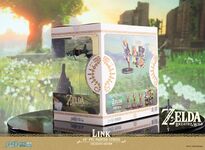 F4F BotW Link PVC (Exclusive Edition) - Official -25.jpg