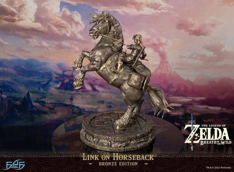 File:F4F Link on Horseback (Bronze Edition) -Official-05.jpg