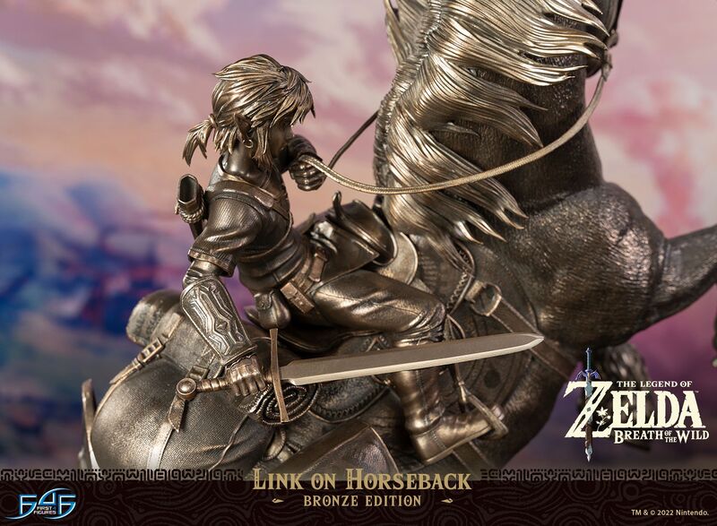 File:F4F Link on Horseback (Bronze Edition) -Official-17.jpg