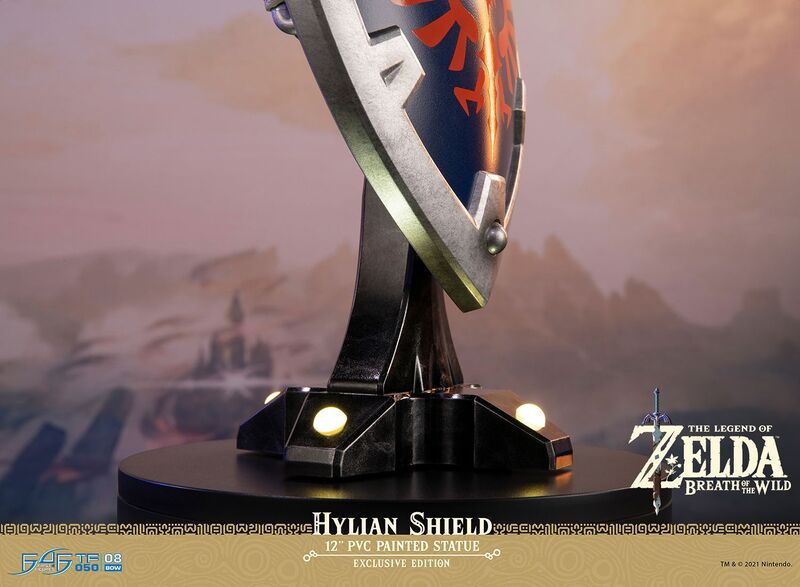 File:F4F BotW Hylian Shield PVC (Exclusive Edition) - Official -24.jpg