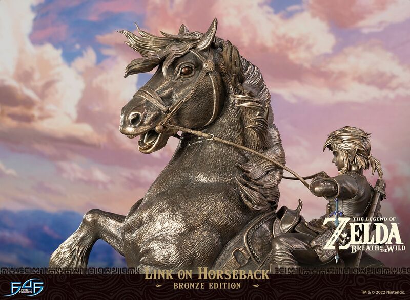 File:F4F Link on Horseback (Bronze Edition) -Official-25.jpg
