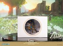F4F BotW Link PVC (Exclusive Edition) - Official -30.jpg
